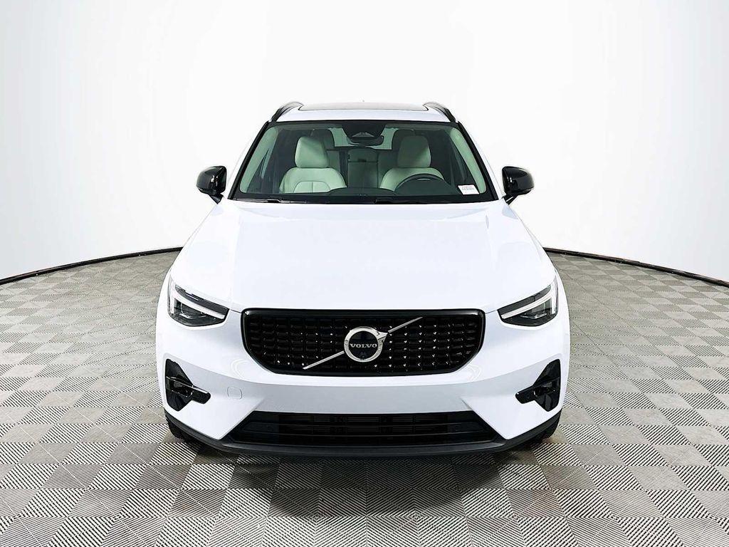 new 2026 Volvo XC40 car, priced at $50,600