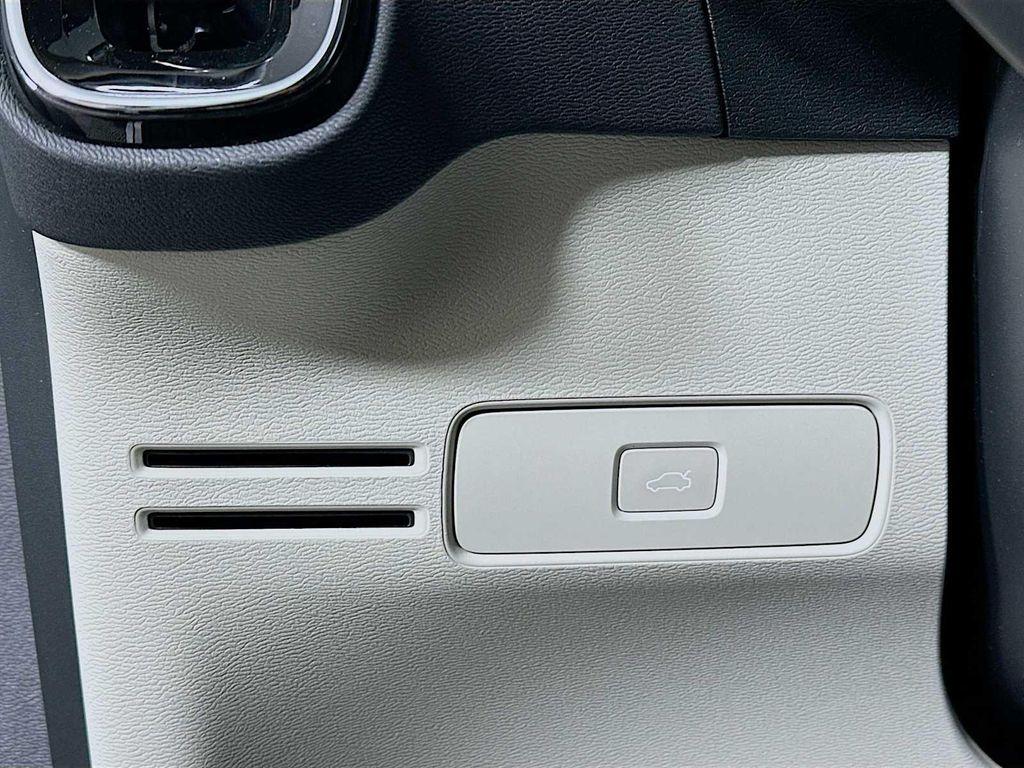 new 2026 Volvo XC40 car, priced at $48,025