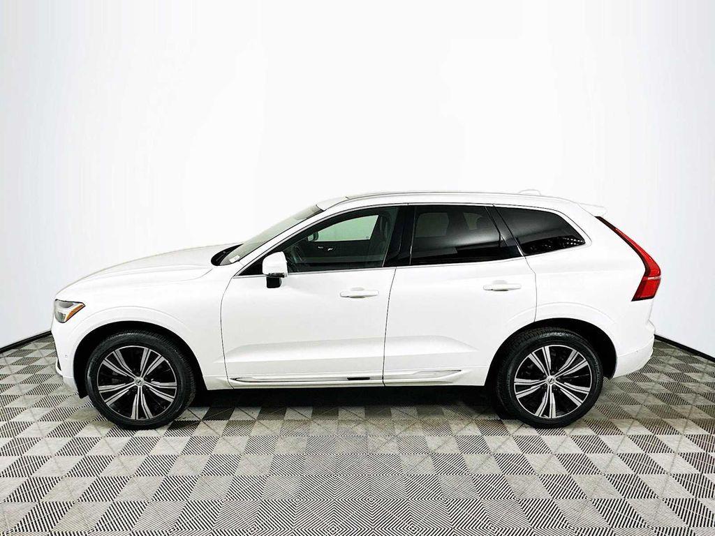 used 2022 Volvo XC60 car, priced at $37,300
