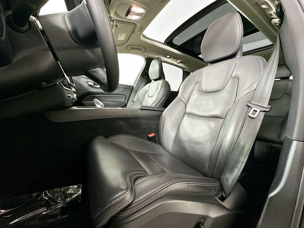 used 2022 Volvo XC60 car, priced at $37,300