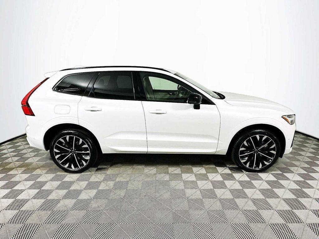new 2026 Volvo XC60 car, priced at $68,965