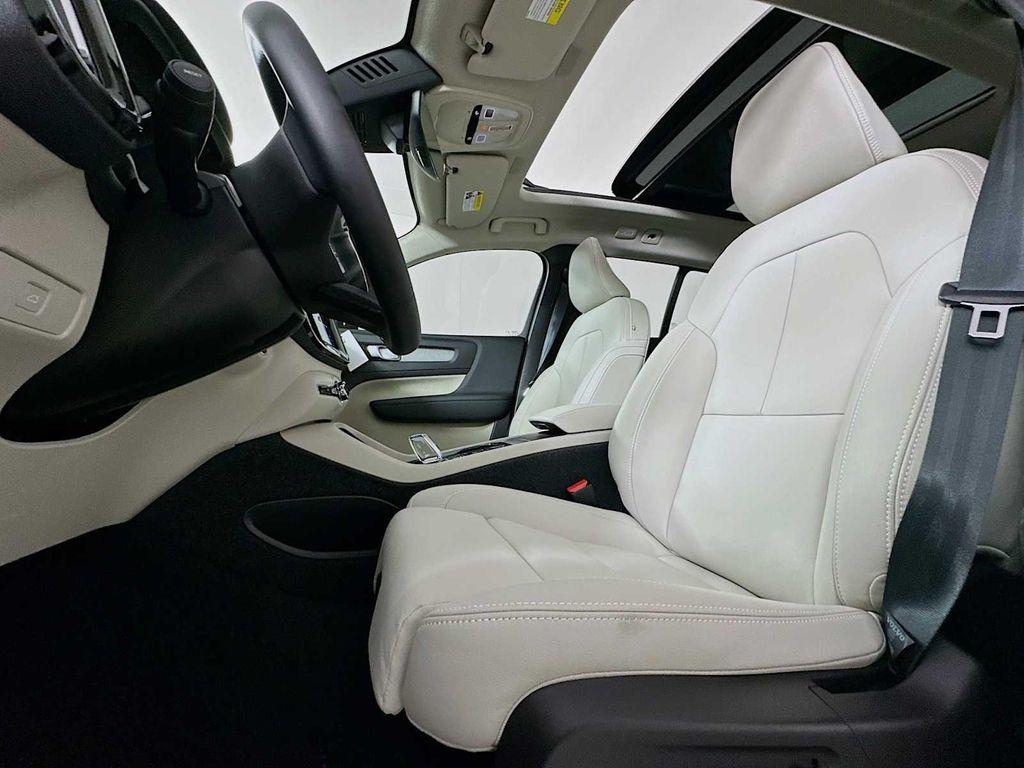 new 2026 Volvo XC40 car, priced at $54,085