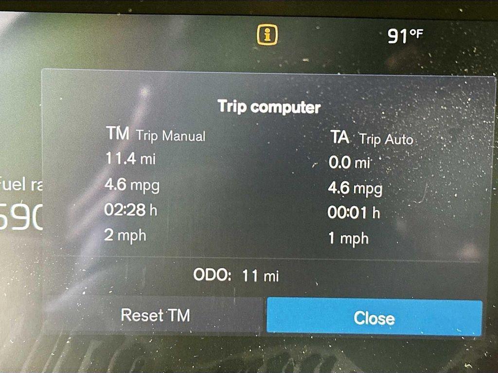 used 2025 Volvo XC40 car, priced at $41,900