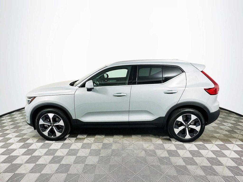 used 2025 Volvo XC40 car, priced at $41,900