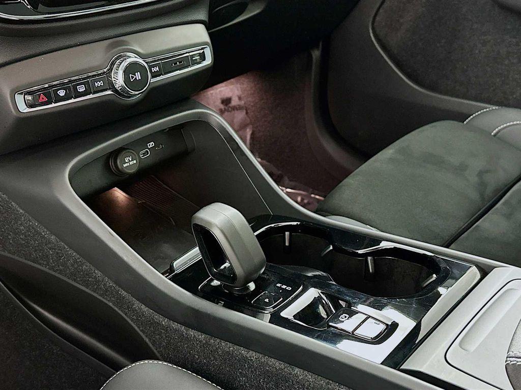 used 2023 Volvo XC40 car, priced at $32,700