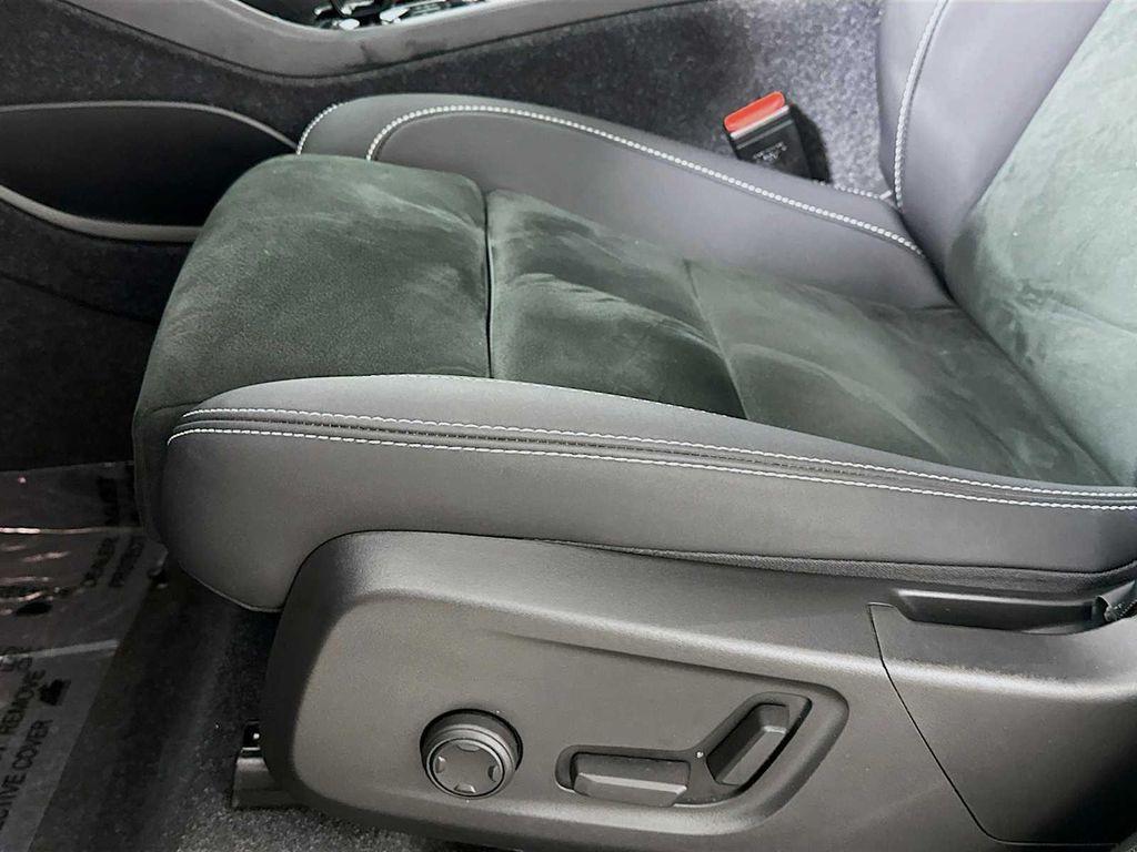 used 2023 Volvo XC40 car, priced at $32,700