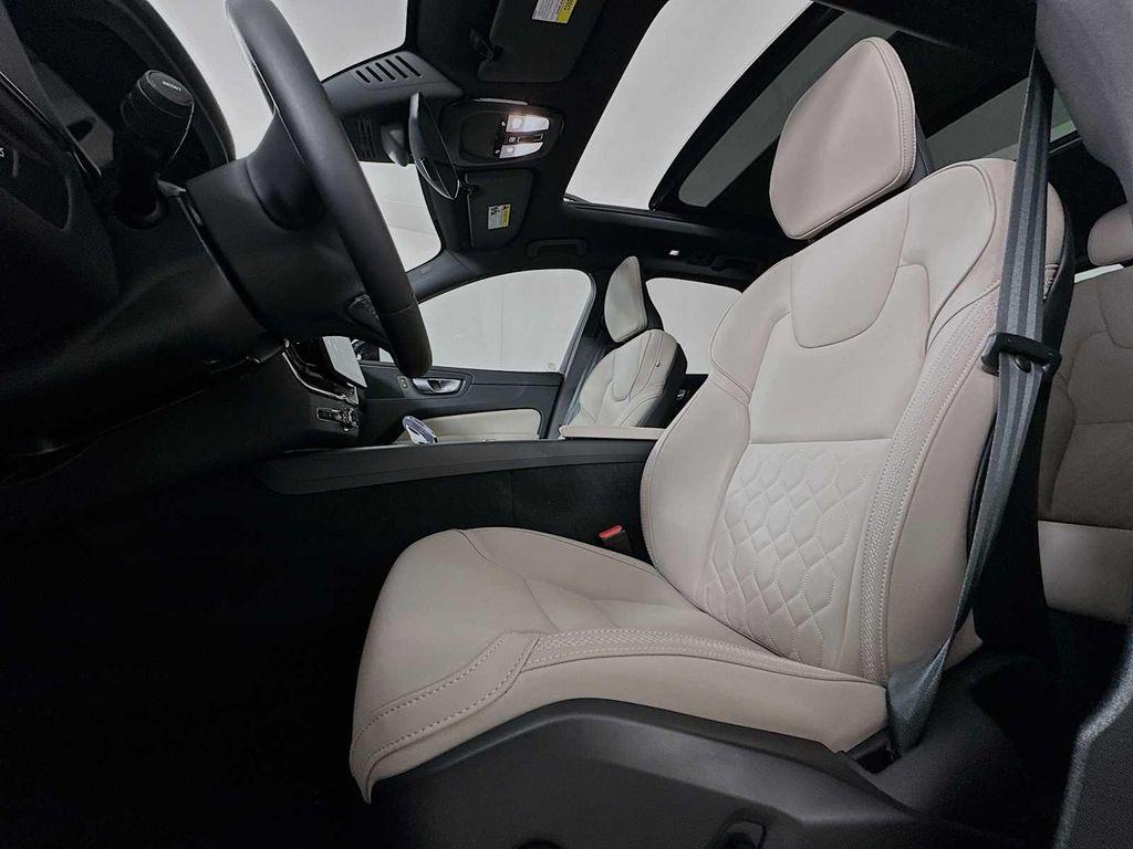 used 2026 Volvo XC60 car, priced at $55,500