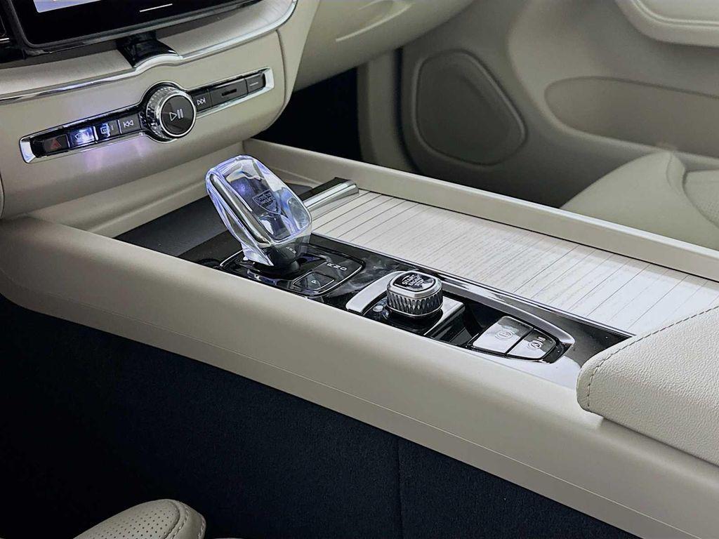 new 2026 Volvo XC60 Plug-In Hybrid car, priced at $80,500