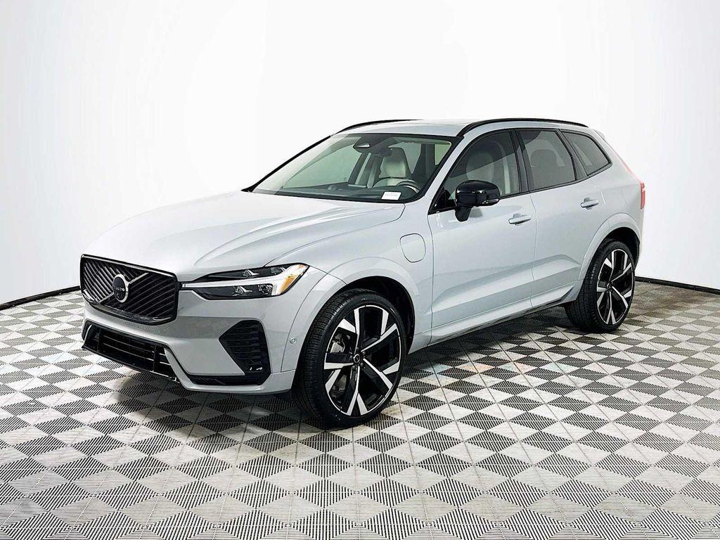 new 2026 Volvo XC60 Plug-In Hybrid car, priced at $80,500