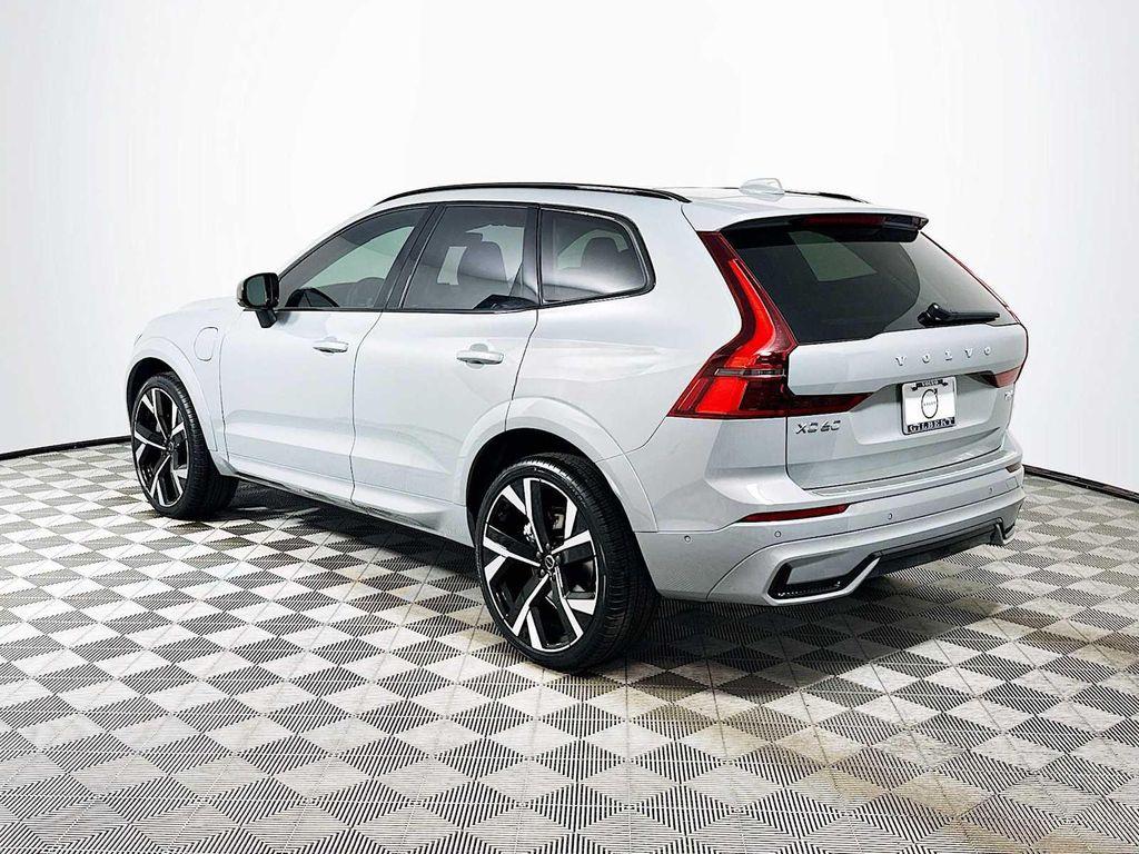 new 2026 Volvo XC60 Plug-In Hybrid car, priced at $80,500