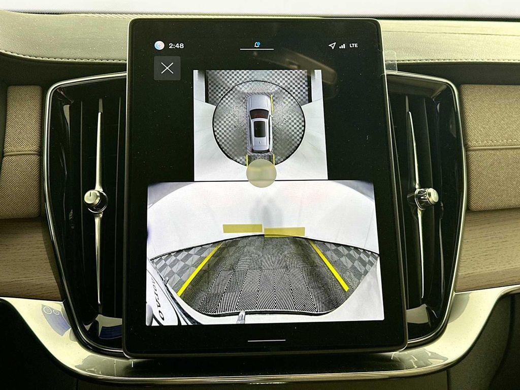 new 2026 Volvo XC90 car, priced at $71,825