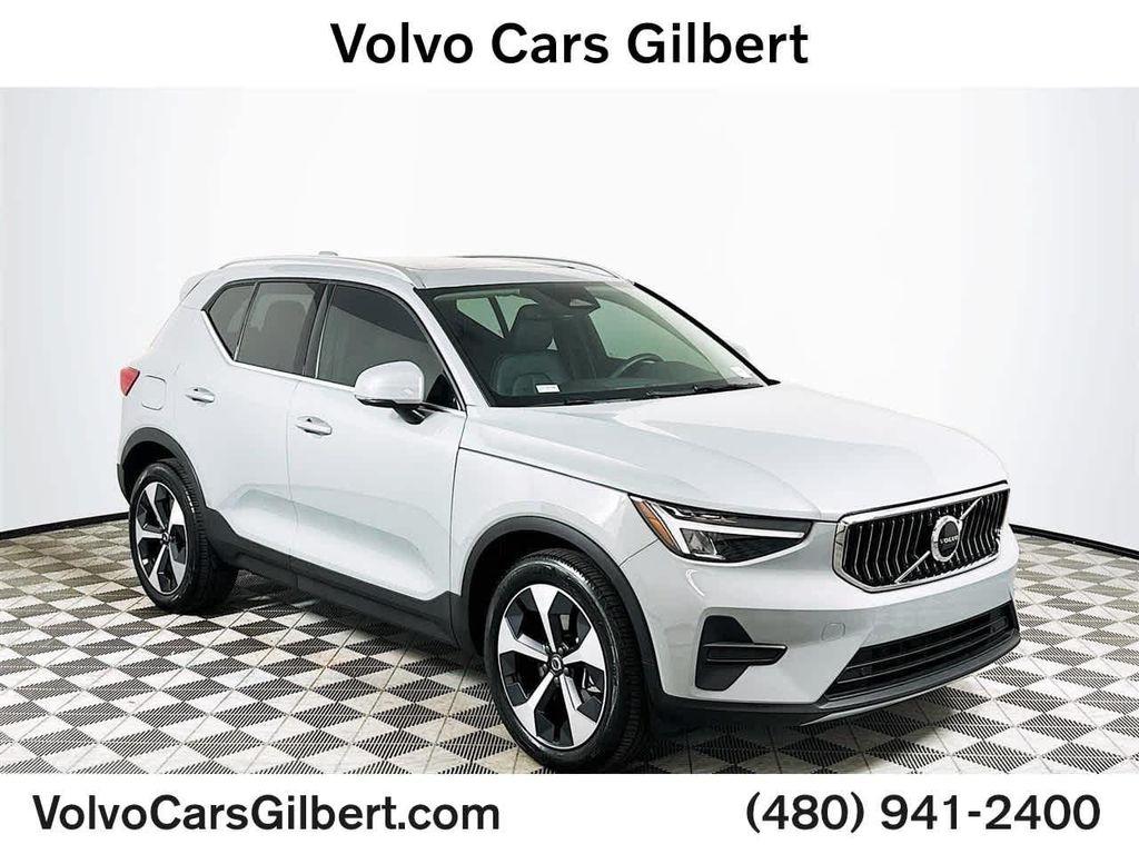 used 2025 Volvo XC40 car, priced at $37,000