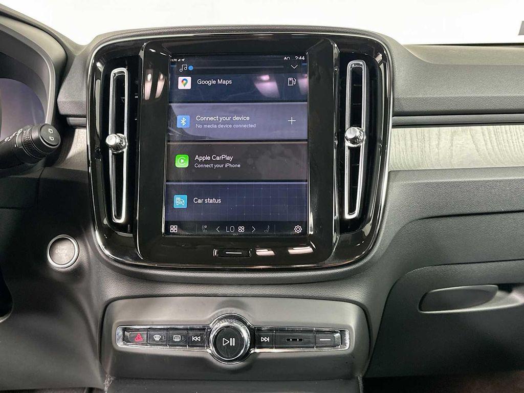 used 2025 Volvo XC40 car, priced at $37,500