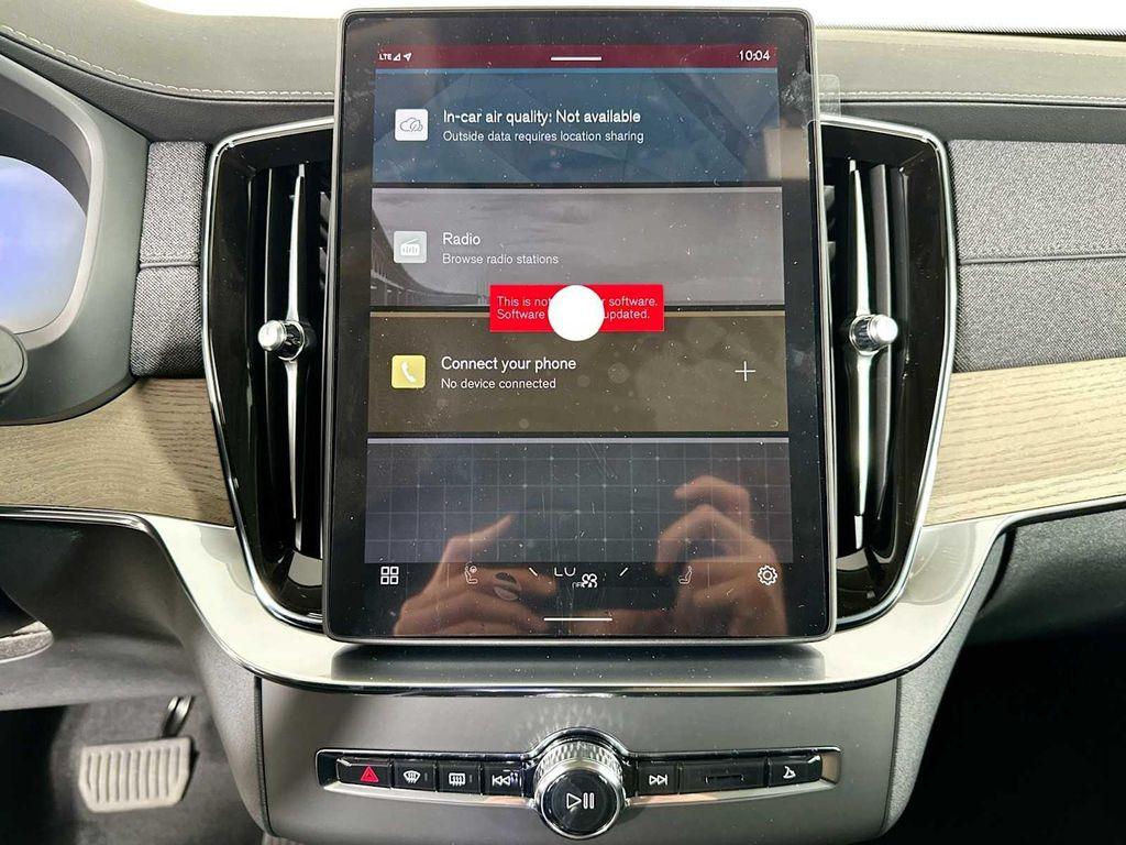 new 2025 Volvo XC90 Plug-In Hybrid car, priced at $78,765