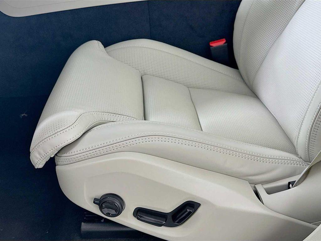 new 2026 Volvo XC60 car, priced at $63,965