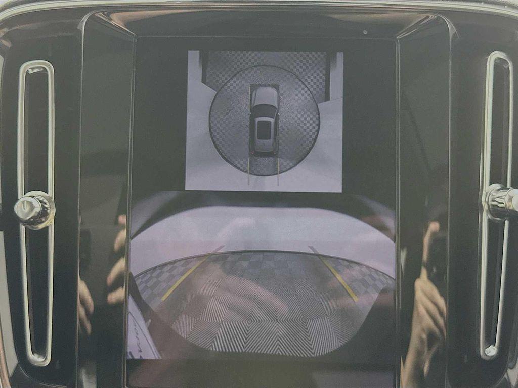 used 2025 Volvo XC40 car, priced at $41,200