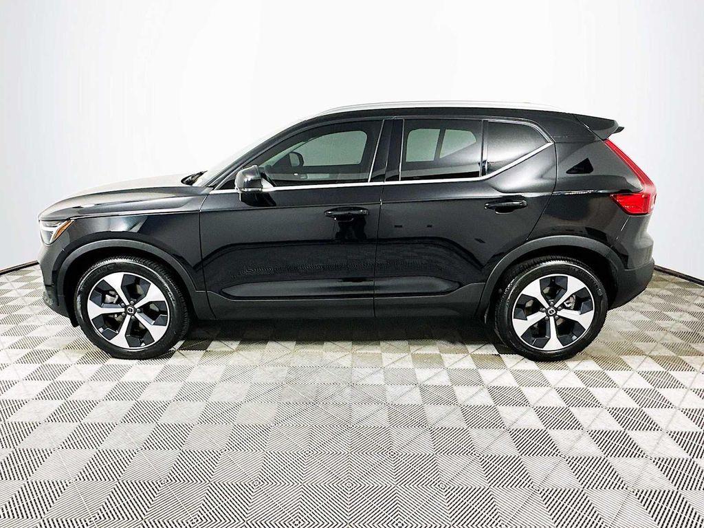 used 2025 Volvo XC40 car, priced at $41,200
