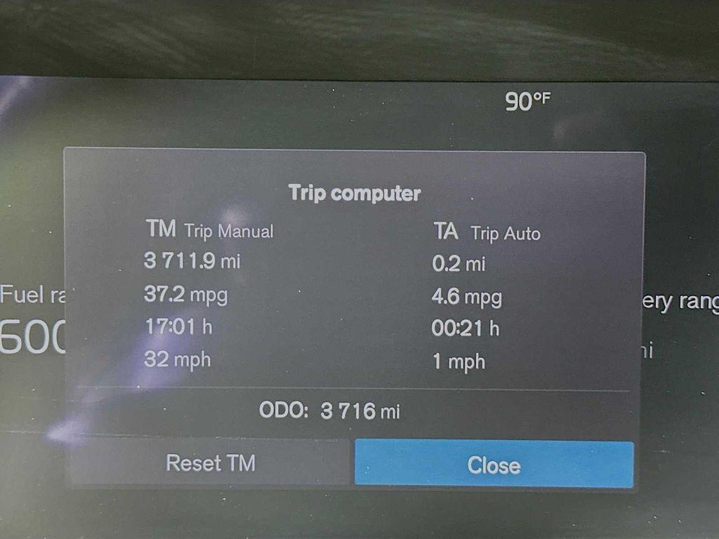 used 2025 Volvo XC60 Plug-In Hybrid car, priced at $59,400