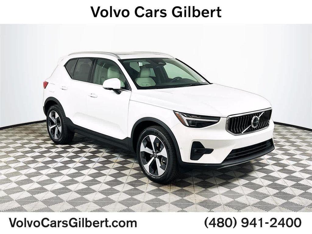 used 2025 Volvo XC40 car, priced at $44,500