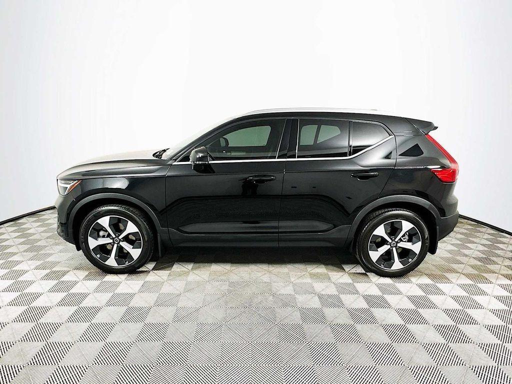 used 2025 Volvo XC40 car, priced at $41,200
