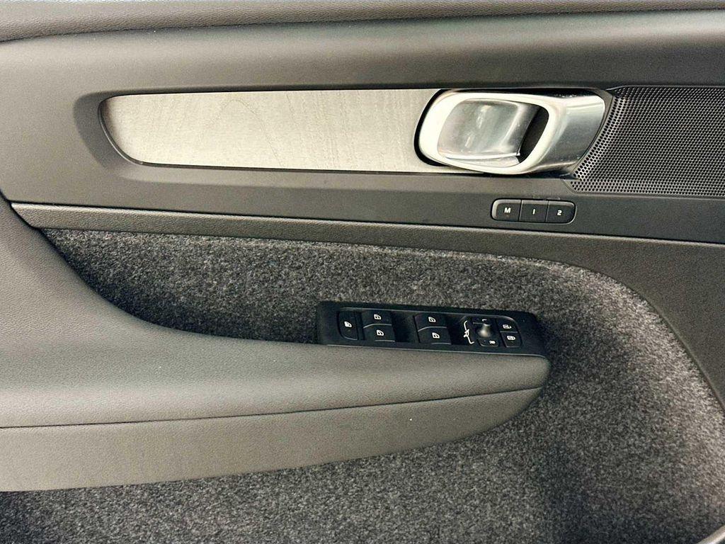 used 2025 Volvo XC40 car, priced at $41,200