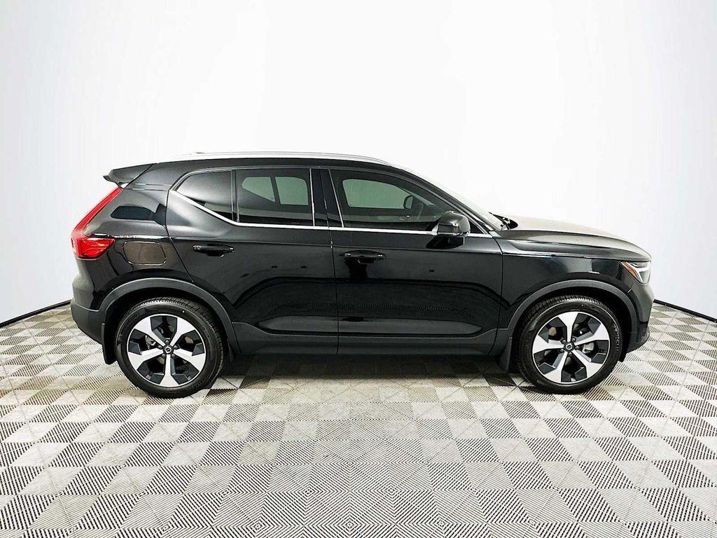used 2025 Volvo XC40 car, priced at $41,200