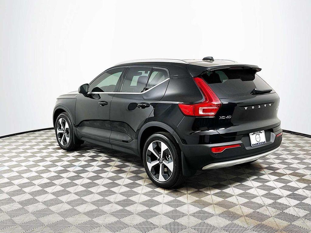 used 2025 Volvo XC40 car, priced at $41,200