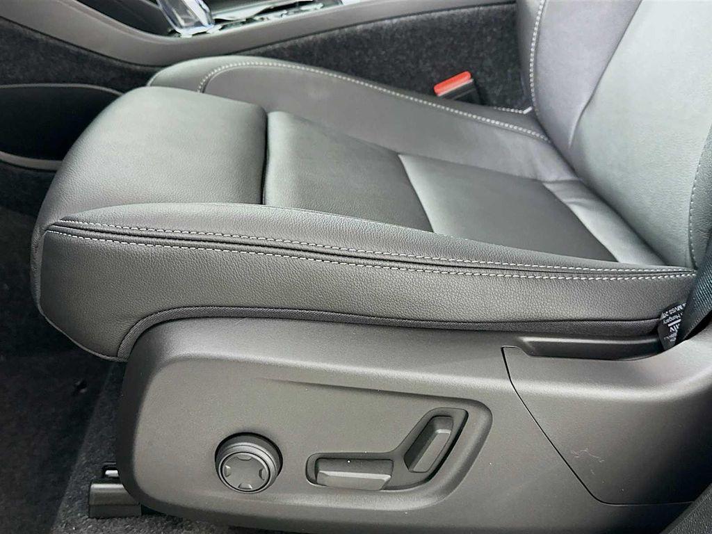 new 2026 Volvo XC40 car, priced at $50,260