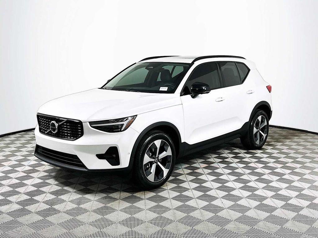new 2026 Volvo XC40 car, priced at $50,260