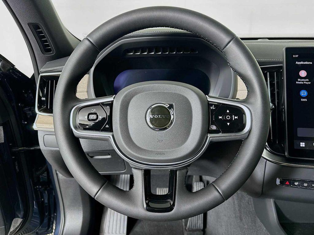 new 2026 Volvo XC90 car, priced at $69,045
