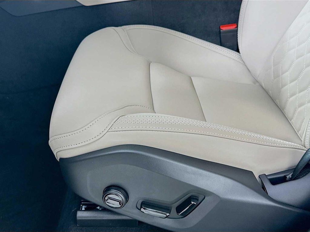 new 2026 Volvo XC90 car, priced at $69,045