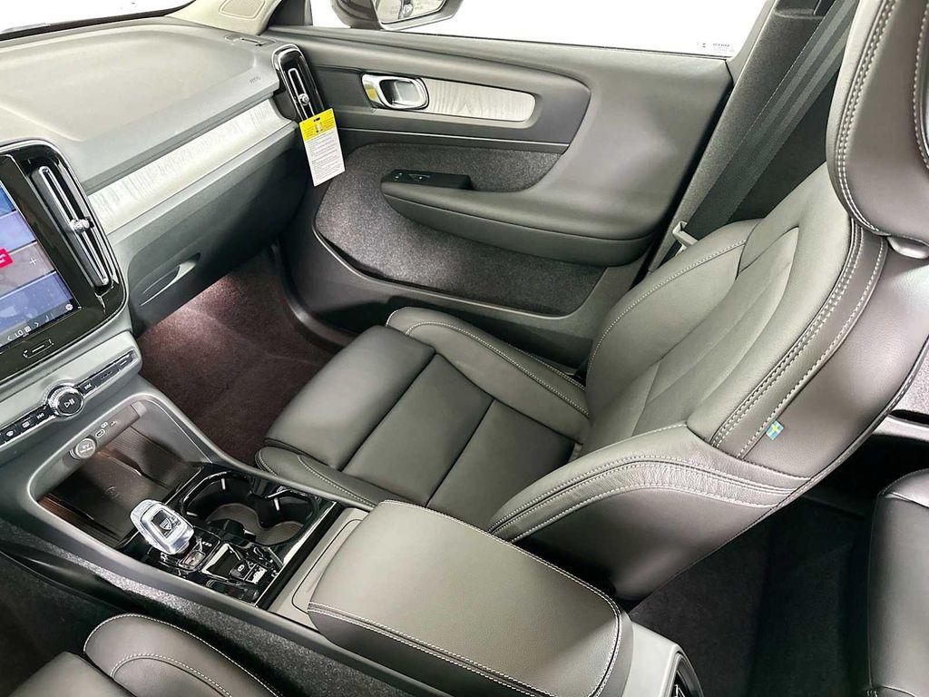 used 2025 Volvo XC40 car, priced at $39,600