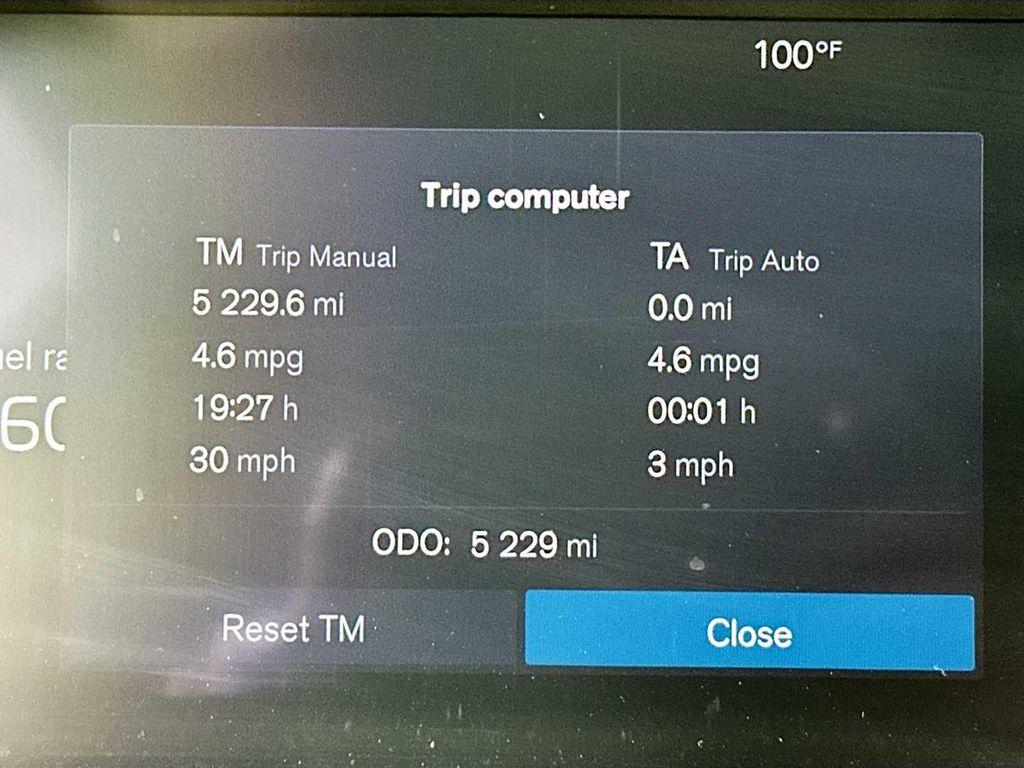 used 2025 Volvo XC40 car, priced at $39,600