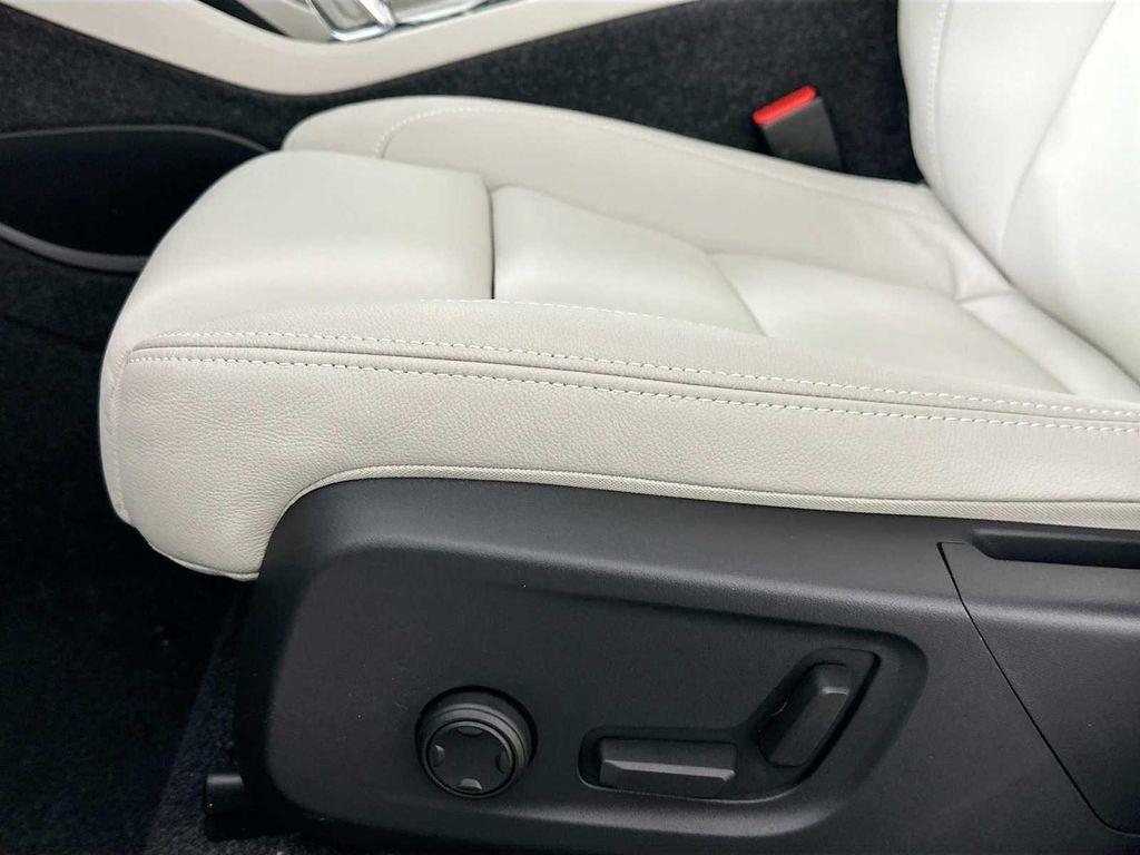 used 2025 Volvo XC40 car, priced at $45,400