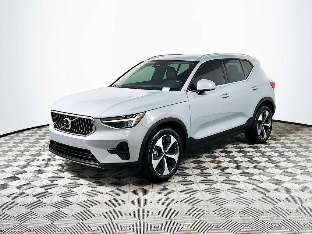 used 2025 Volvo XC40 car, priced at $40,700