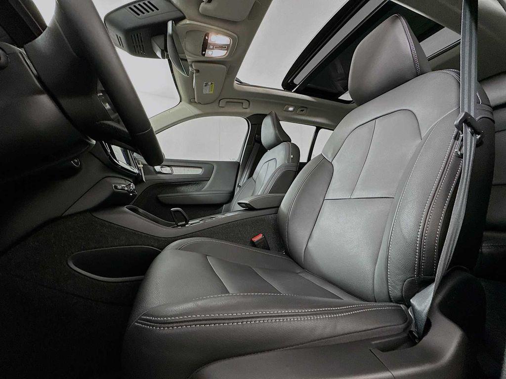 used 2025 Volvo XC40 car, priced at $40,700