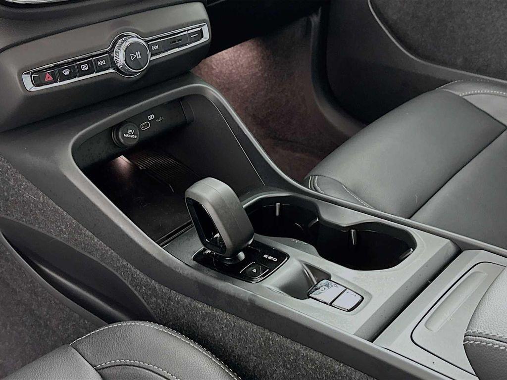 used 2025 Volvo XC40 car, priced at $40,700