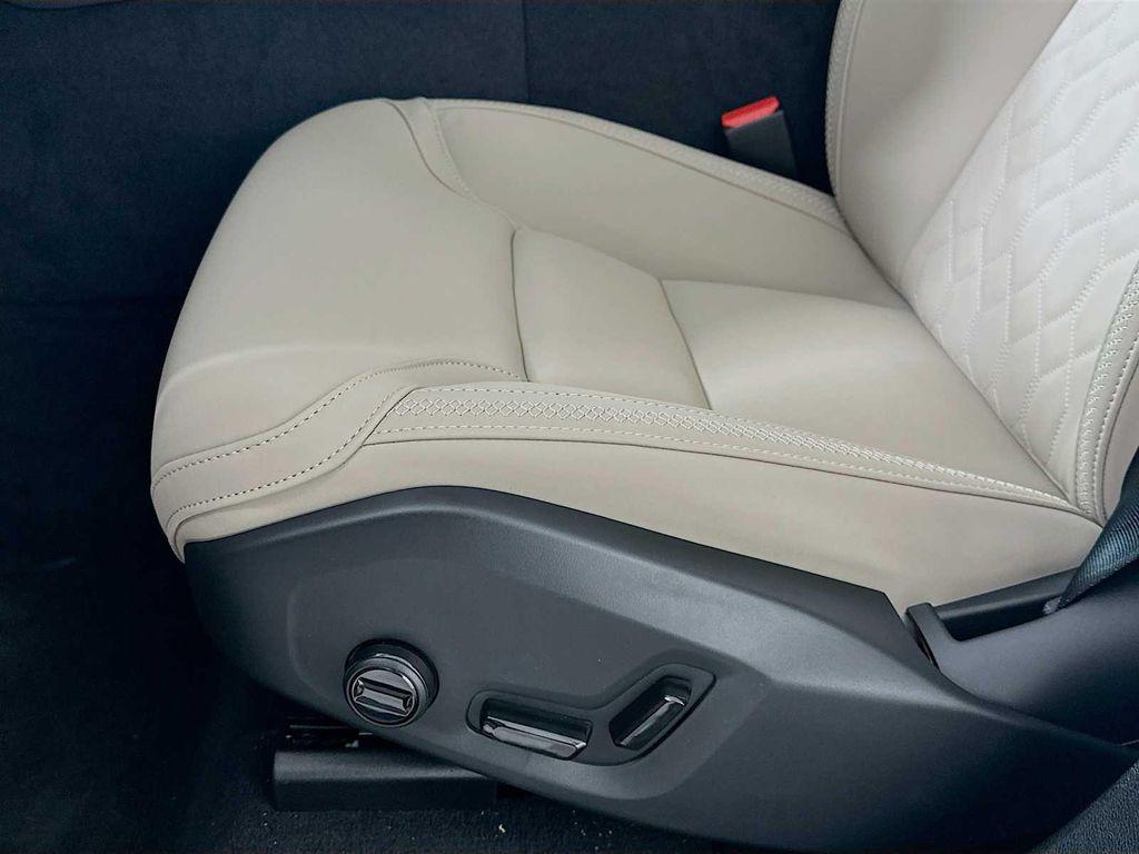 new 2026 Volvo XC60 car, priced at $51,545