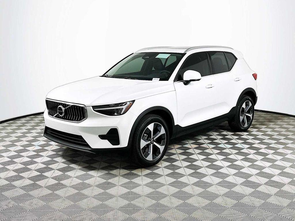 used 2025 Volvo XC40 car, priced at $38,700