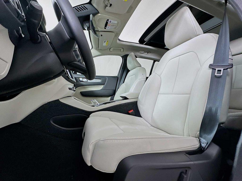 new 2026 Volvo XC40 car, priced at $50,260