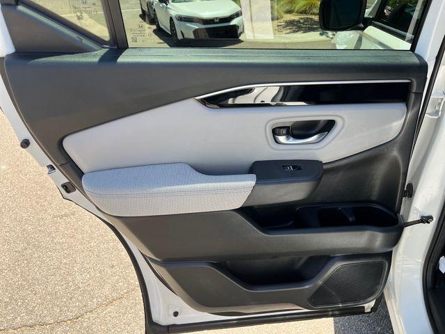 used 2023 Honda Pilot car, priced at $36,996