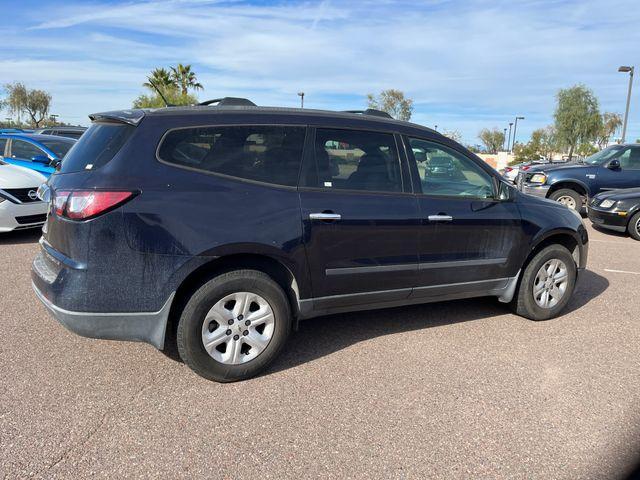 used 2015 Chevrolet Traverse car, priced at $9,999