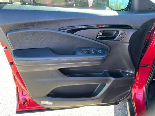 used 2023 Honda Passport car, priced at $38,999