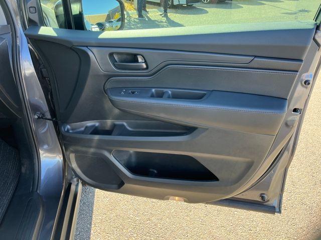 used 2024 Honda Odyssey car, priced at $39,555