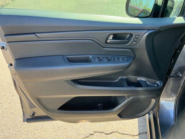 used 2024 Honda Odyssey car, priced at $39,555