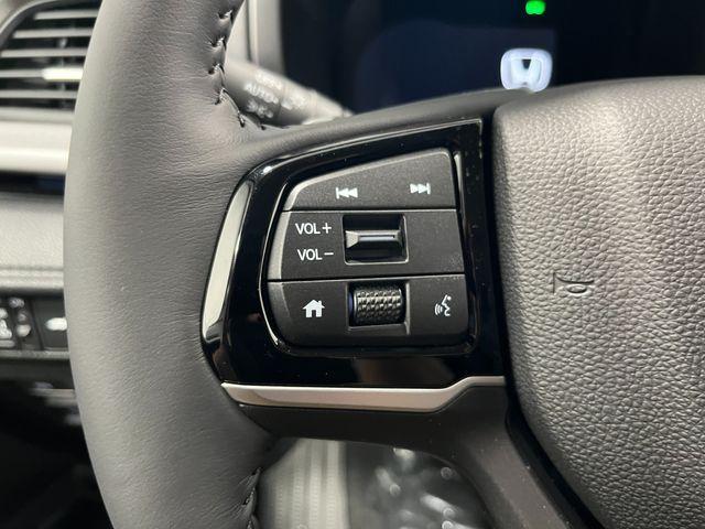 new 2026 Honda Odyssey car, priced at $44,698