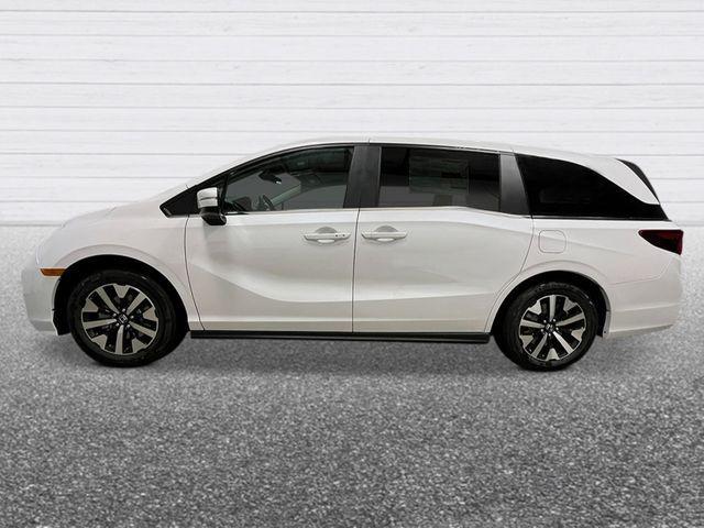 new 2026 Honda Odyssey car, priced at $40,965