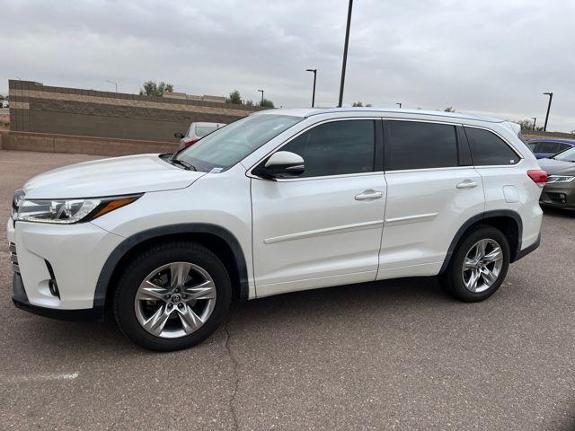 used 2018 Toyota Highlander car, priced at $16,555