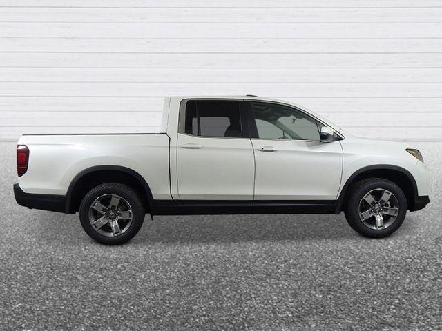 new 2026 Honda Ridgeline car, priced at $43,357