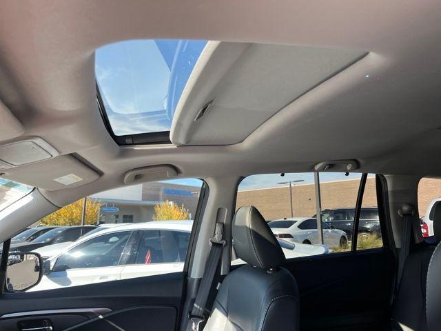 used 2022 Honda Pilot car, priced at $31,999